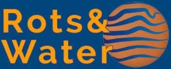 Logo rots en water